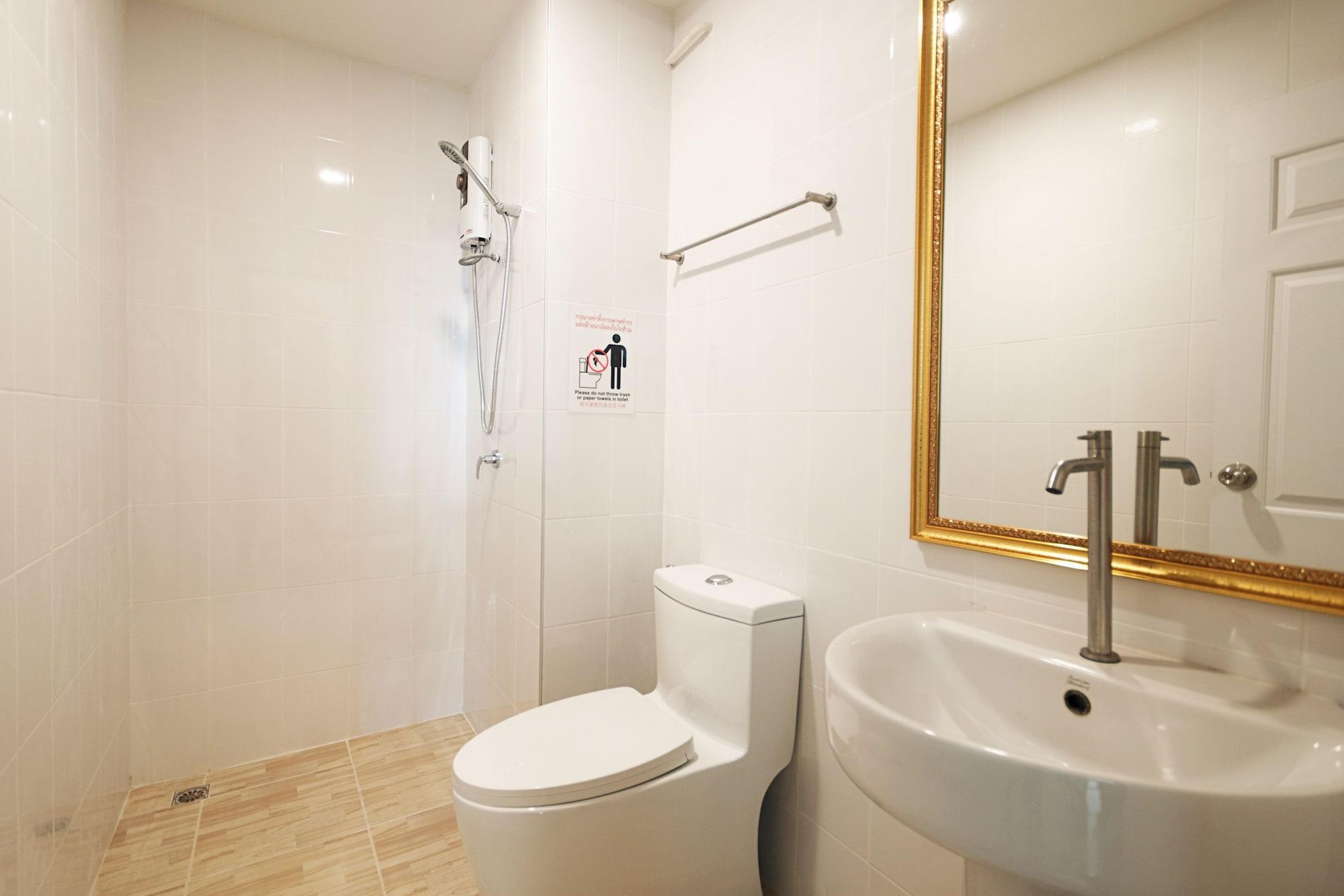 Happy Hostel Pattaya Εξωτερικό φωτογραφία