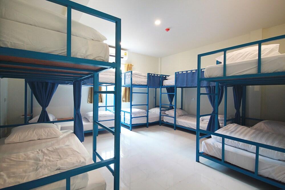 Happy Hostel Pattaya Εξωτερικό φωτογραφία