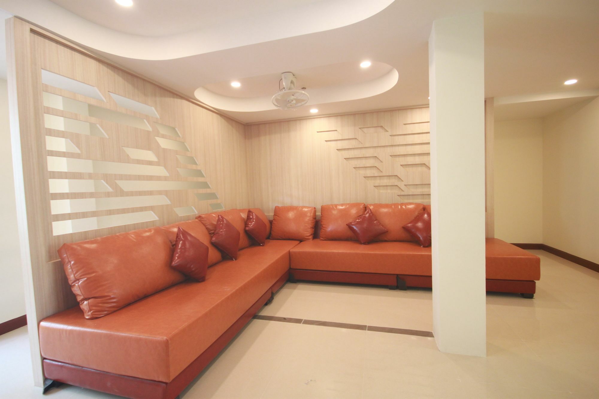 Happy Hostel Pattaya Εξωτερικό φωτογραφία