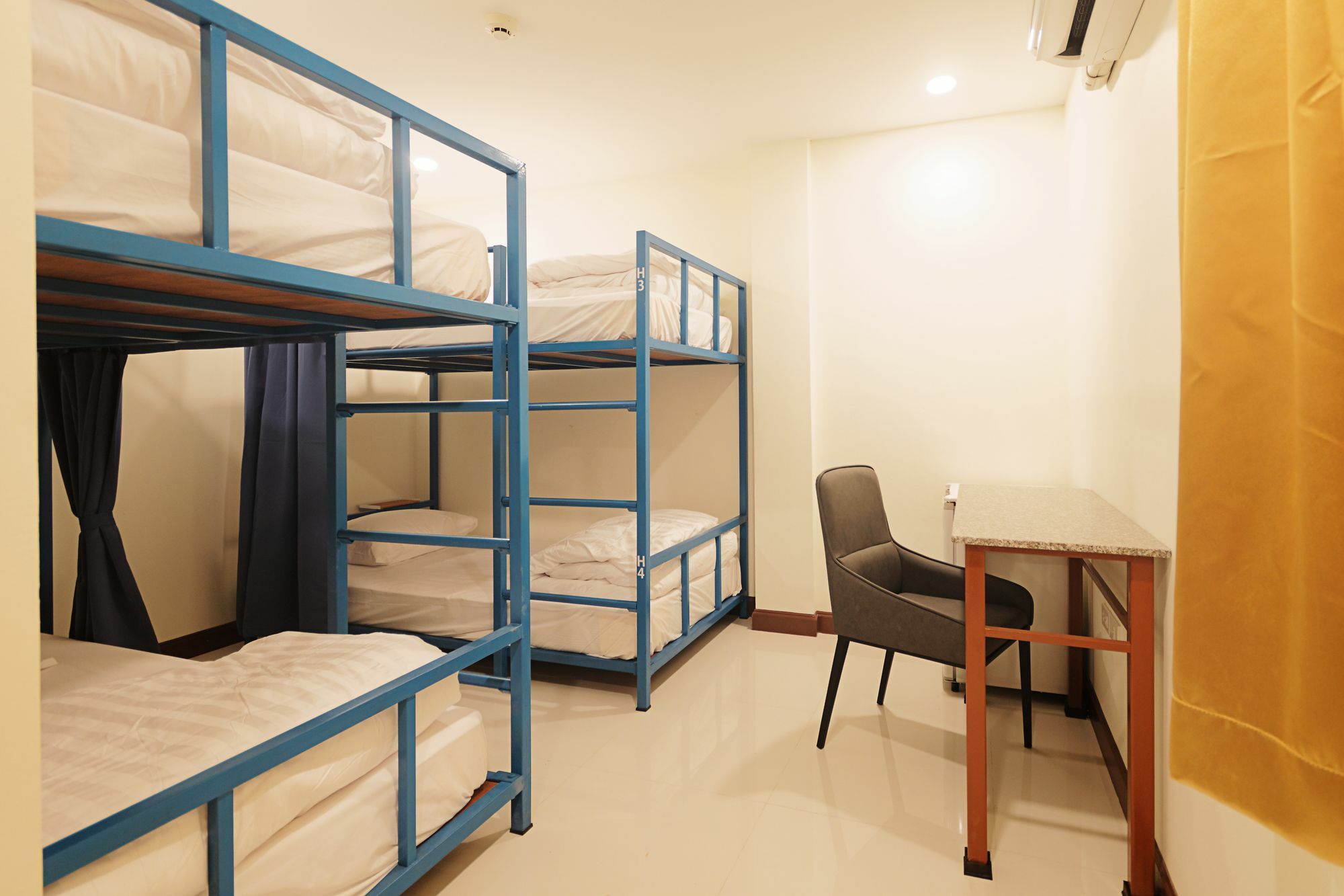 Happy Hostel Pattaya Εξωτερικό φωτογραφία